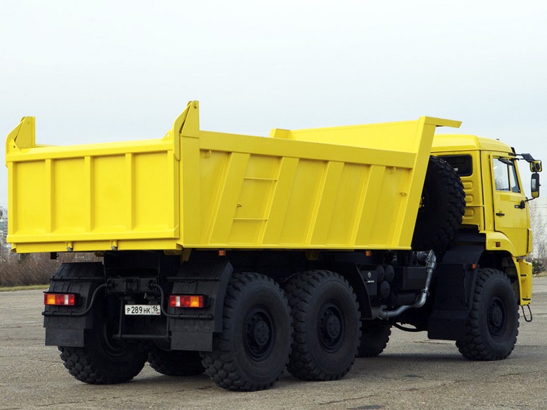 КАМАЗ-65222
